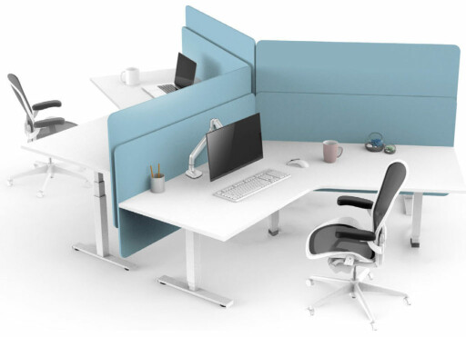 edf13tw_3_desks-1024x742.jpg